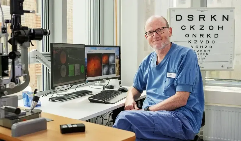 Överläkare David Epstein
