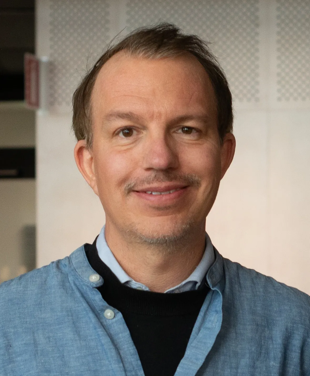 Porträtt av Mattias Carlström