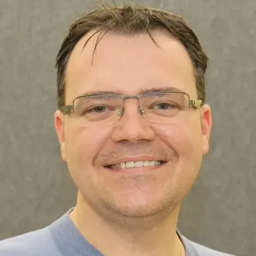 Photo of Miroslav Vujasinovic.