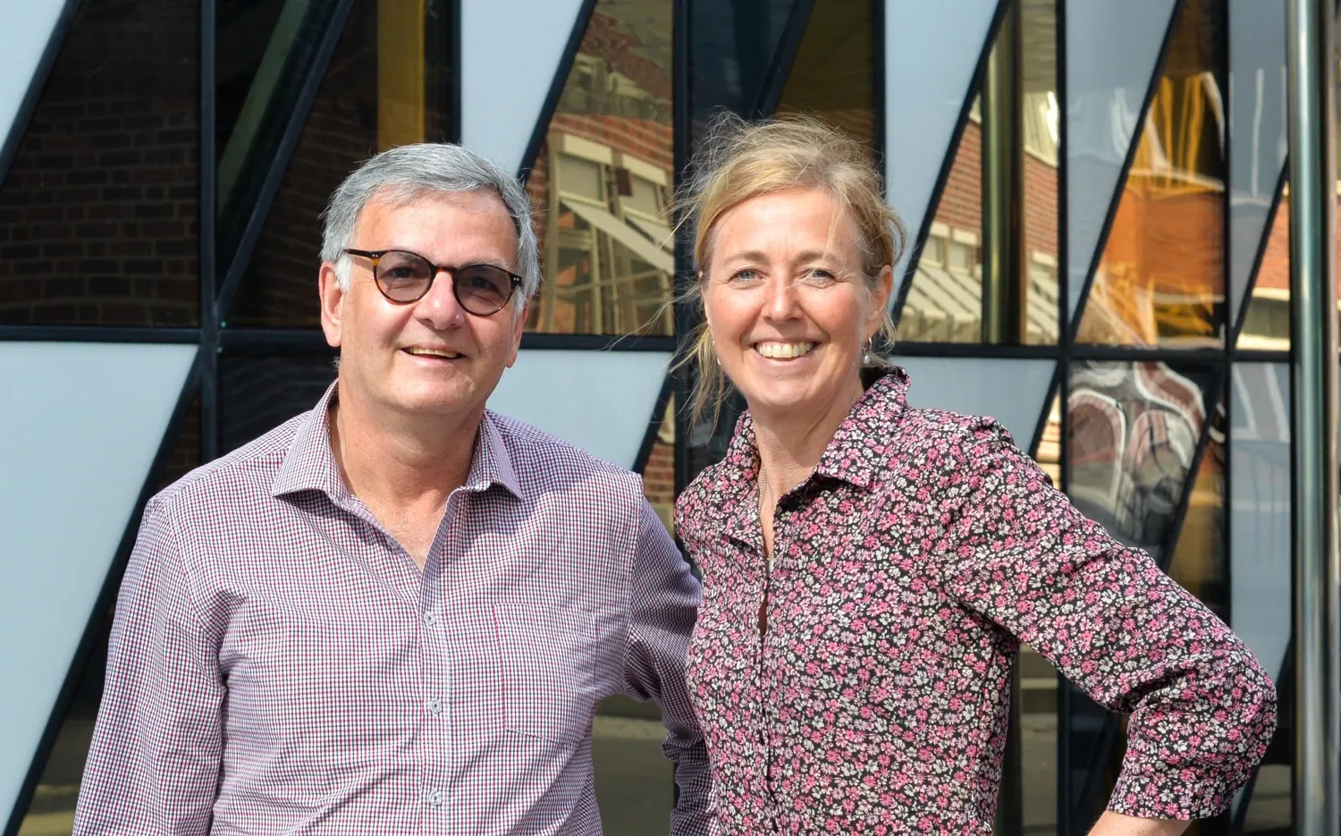 Professor emeritus Sam Okret och Cecilia Odlind