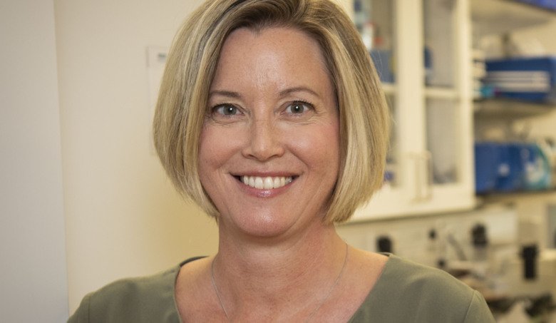 Susanne Gabrielsson, portrait in the lab.