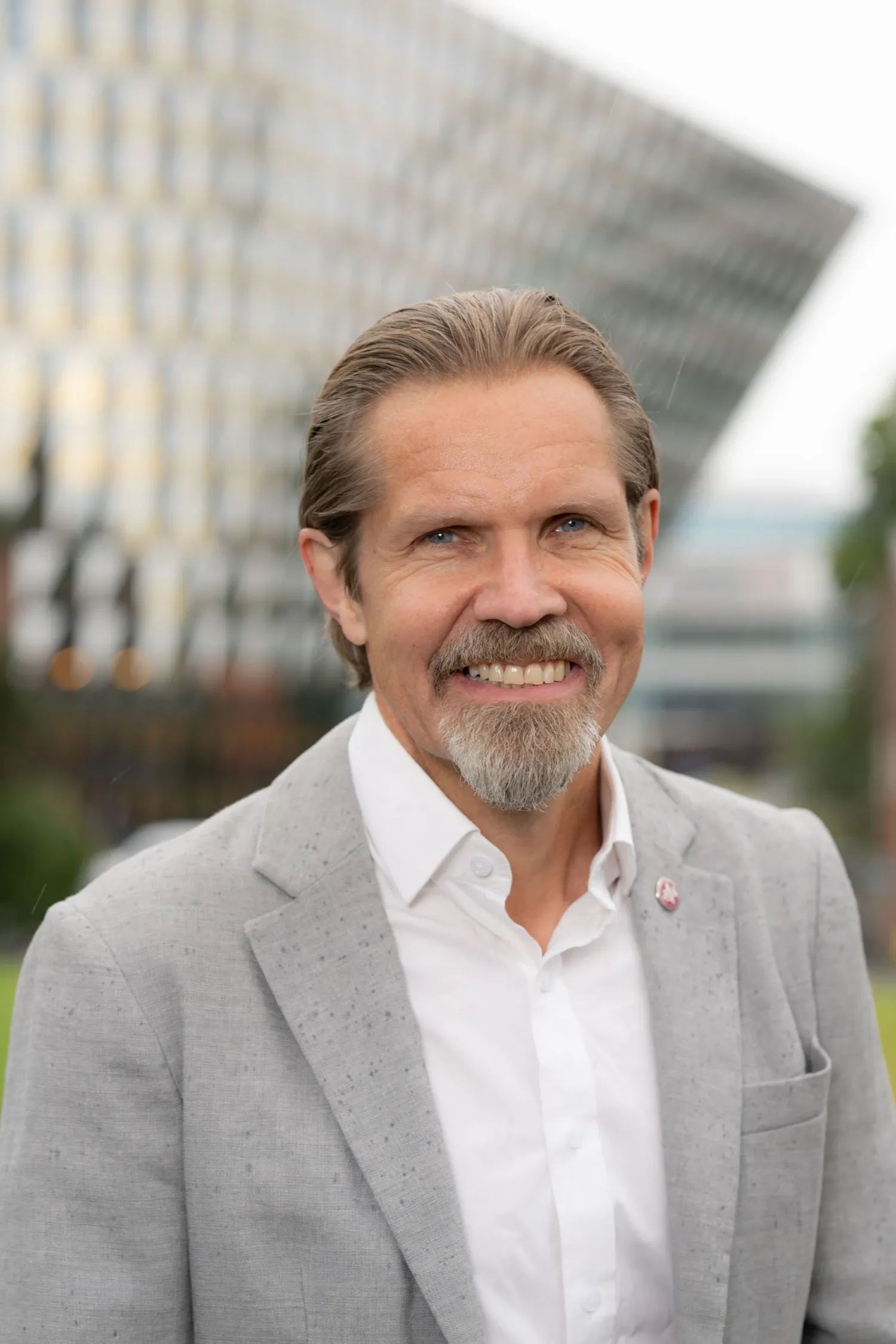 Portrait of Professor Sven Bölte.