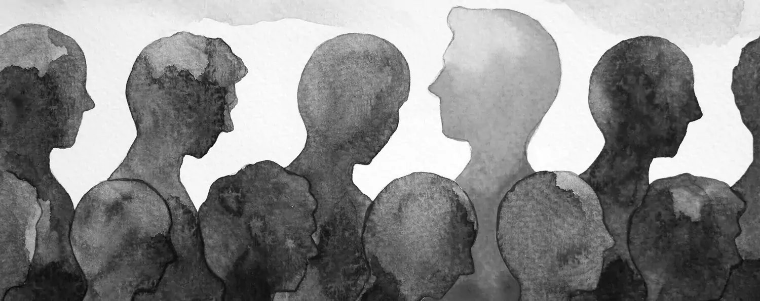 Illustration av konturerna av människor, alla är blå utan en person som är gul.