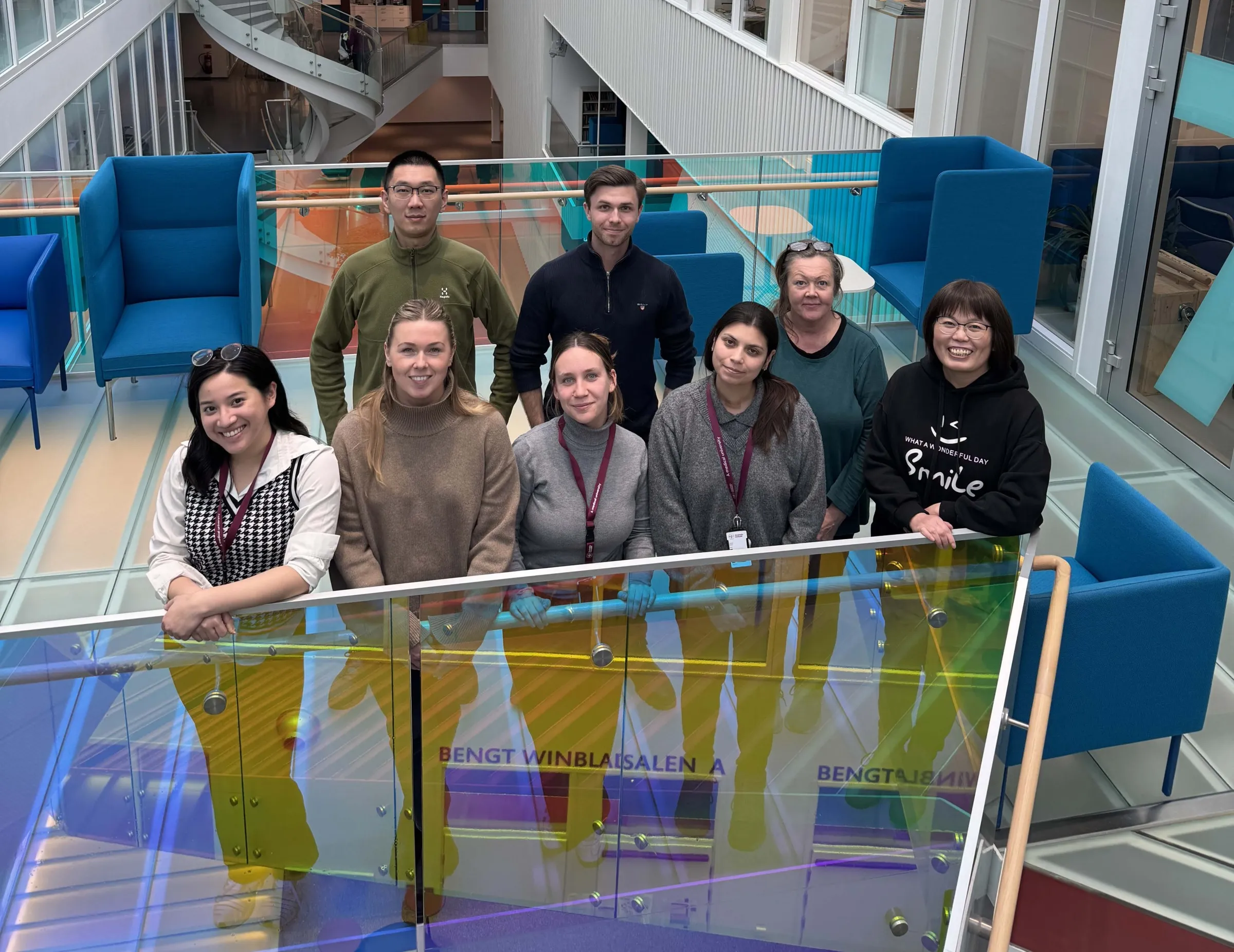 Gruppbild tagen uppifrån.